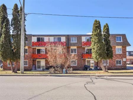 1554 Queenston Road | 1554 Queenston Road, Cambridge