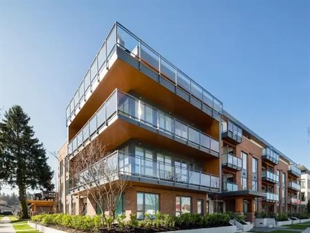 The Columbia by Strand | 268 West King Edward Ave, Vancouver