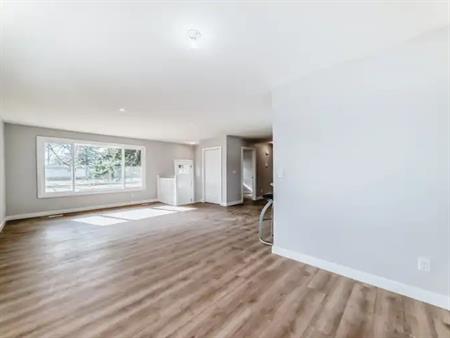 Charming, Fully Renovated Bungalow with Garage in Marlborough – Ideal Family Hom | 4752 Memorial Drive, Calgary