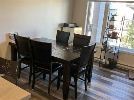 Grand 4 1/2 à louer à Vaudreuil. Disponible dès la mi-décembre