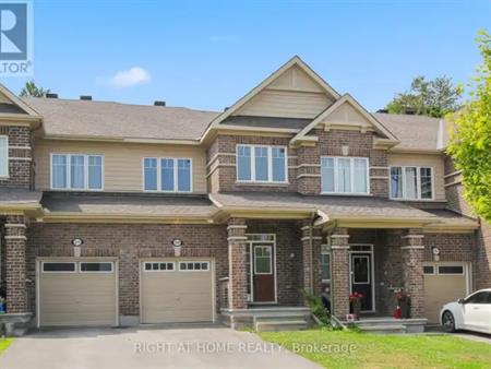 209 HARTSMERE DRIVE | 209 HARTSMERE DRIVE, Ottawa