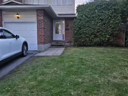 29 McCurdy - Unit 1 | 29 McCurdy Drive, Ottawa
