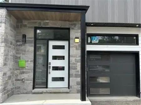 A - 842 DUNDEE AVENUE | A - 842 DUNDEE AVENUE, Ottawa
