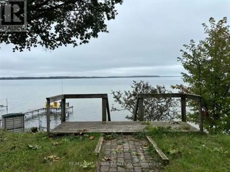 UPPER LEVEL - 2999 LAKESIDE DRIVE | UPPER LEVEL - 2999 LAKESIDE DRIVE, Severn