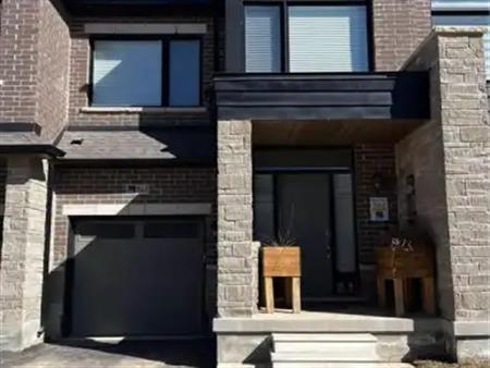 1543 ROSE WAY | 1543 ROSE WAY, Milton