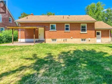 LOWER - 2048 EDINBURGH DRIVE | LOWER - 2048 EDINBURGH DRIVE, Burlington