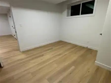Newly Built House –2 units aval: 3 Bd Main/1 Bd Bdsm Suite- Pet Friendly | 11445 101 Street Northwest, Edmonton
