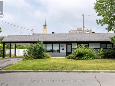 2204 UTAH STREET | 2204 UTAH STREET, Ottawa