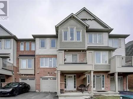 238 MORTIMER CRESCENT | 238 MORTIMER CRESCENT, Milton