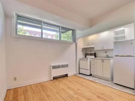 3010-3014 Van Horne | 3010 Avenue Van Horne, Montreal