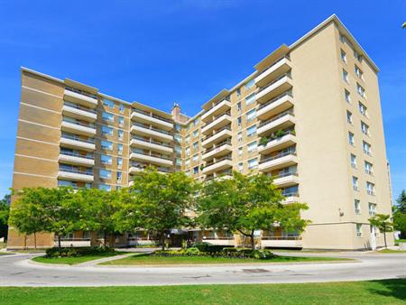 2700 Bathurst Street