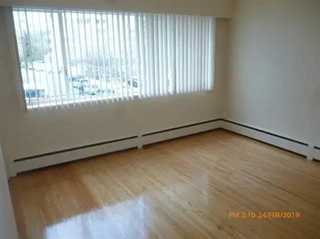 The Residency | 1049 Chilco Street, Vancouver