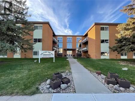 Country Squire | 26 Shaw Street, Regina