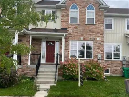 794 BROADWAY BOULEVARD | 794 BROADWAY BOULEVARD, Peterborough