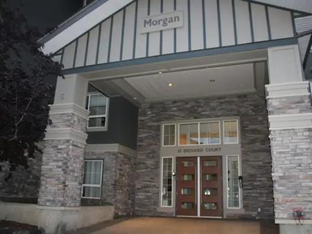 2 Bedrooms condo unit plus Den. | 212 - 35 Richard Ct SW, Calgary