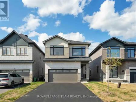 27 PEONY LANE | 27 PEONY LANE, Ottawa
