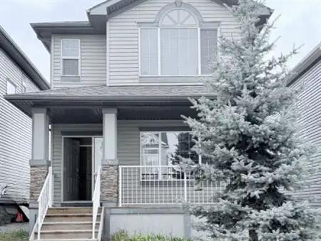Modern 3-Bedroom Home in Nolan Hill NW – Near Costco, Walmart & T&T | 26 Nolanfield Manor Northwest, Calgary