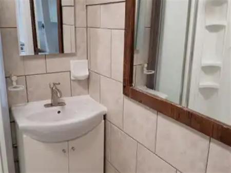 #5, 11928 129 Ave NW Edmonton, AB | 11928 129 Avenue Northwest, Edmonton