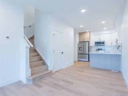 Brand New Townhome in Glenwood - 3bedroom/ 2.5bathroom | 9953 159 Street Northwest, Edmonton