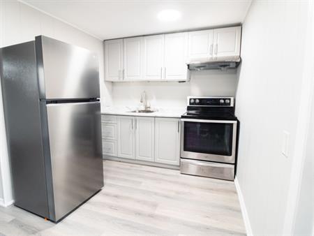 300 Alberta Street - 2 | 300 Alberta Street -, Welland