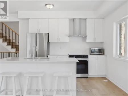 64 WYN WOOD LANE | 64 WYN WOOD LANE, Orillia