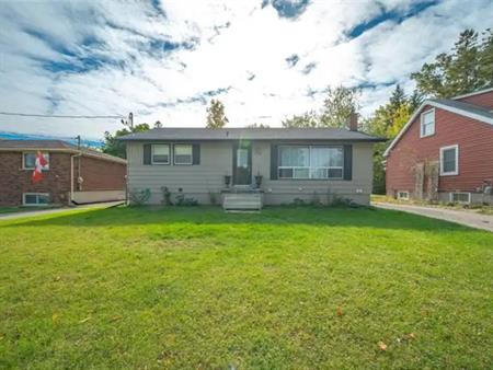 138 HENRY Street Unit# LOWER | 138 HENRY Street Unit# LOWER, Brantford