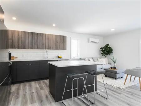 2 Bedroom Upper Floor Unit - St. Boniface | 583 Cote Street, Winnipeg