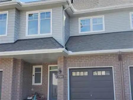 704 PIPIT LANE | 704 PIPIT LANE, Ottawa