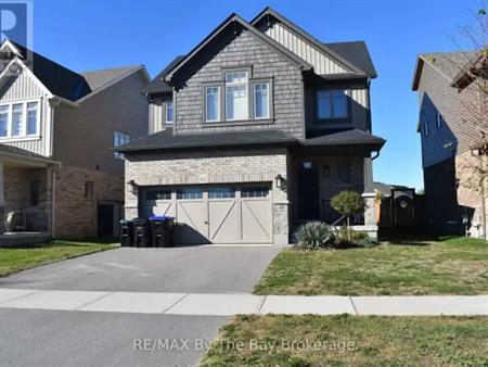 112 ARCHER AVENUE | 112 ARCHER AVENUE, Collingwood