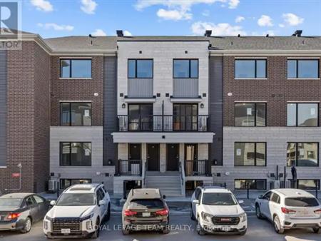 931 CREEKWAY PRIVATE | 931 CREEKWAY PRIVATE, Ottawa