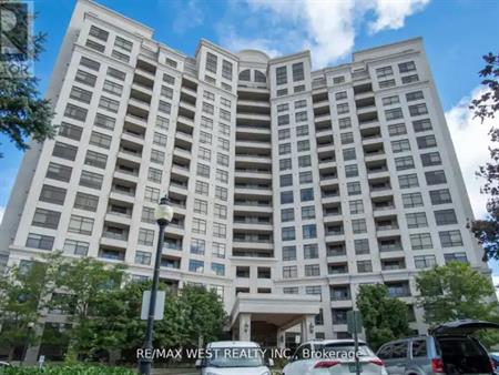 916 - 9225 JANE STREET | 916 - 9225 JANE STREET, Vaughan