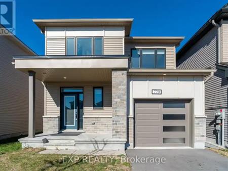 770 DERREEN AVENUE | 770 DERREEN AVENUE, Ottawa