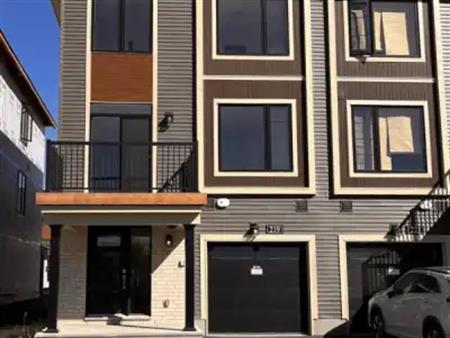 219 VISIONARY LANE | 219 VISIONARY LANE, Ottawa