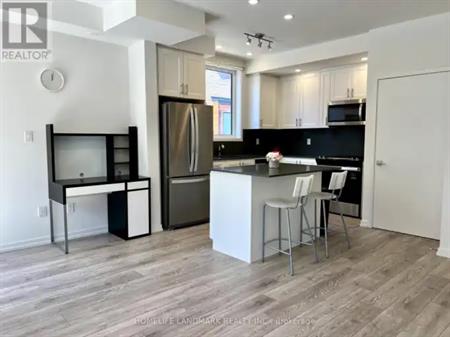 34 - 18 LYTHAM GREEN CIRCLE | 34 - 18 LYTHAM GREEN CIRCLE, Newmarket