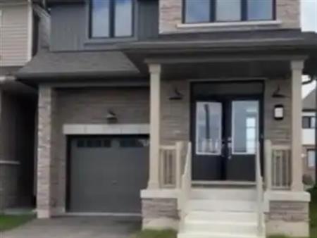 215 AVIRON CRESCENT | 215 AVIRON CRESCENT, Welland