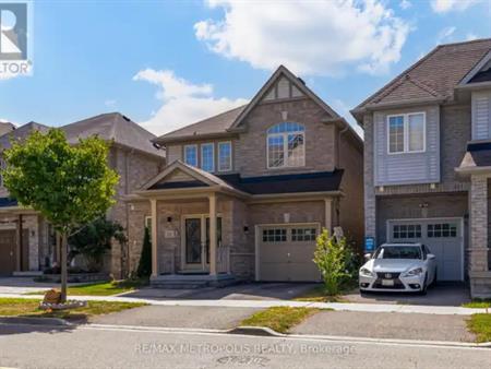 55 FORMOSA AVENUE | 55 FORMOSA AVENUE, Ajax