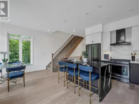 6 HOWICK LANE | 6 HOWICK LANE, Richmond Hill