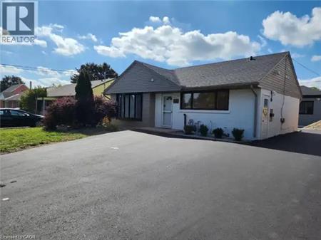 261 BELMONT Avenue W Unit# B - LOWER | 261 BELMONT Avenue W Unit# B - LOWER, Kitchener