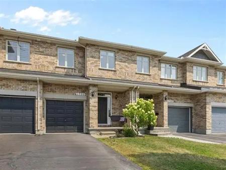 1790 Plainridge Cres | 1790 Plainridge Cres, Orleans