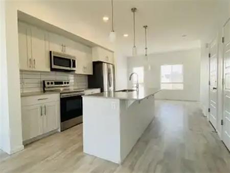 $250 GIFT CARD INCENTIVE - 3 Bedroom UPPER Unit in Chappelle Gardens | 4094 Chappelle Green Southwest, Edmonton