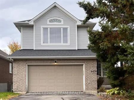 4426 SHORELINE DRIVE | 4426 SHORELINE DRIVE, Ottawa