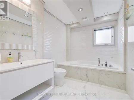 500 TIPPERTON CRESCENT | 500 TIPPERTON CRESCENT, Oakville