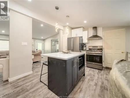 4307 ASHFIELD CRESCENT Unit# MAIN | 4307 ASHFIELD CRESCENT Unit# MAIN, Windsor