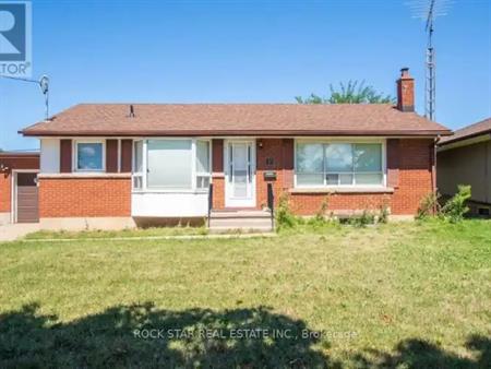LOWER - 17 RIDGEVIEW AVENUE | LOWER - 17 RIDGEVIEW AVENUE, St. Catharines