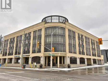 302 - 205 LAKESHORE ROAD W | 302 - 205 LAKESHORE ROAD W, Oakville