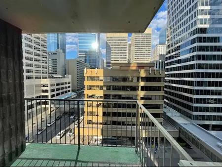 Work, Unwind & Relax | Furnished 1BR w/ Adjustable Desk, Air Fryer & Camping | 505 4 Avenue Southwest, Calgary