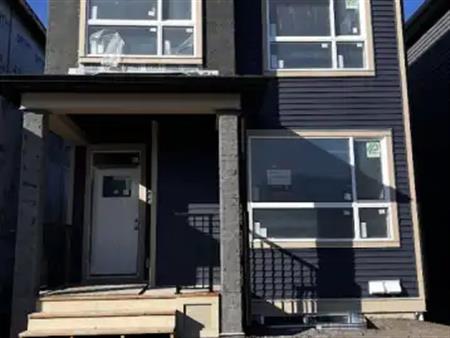 Brand new 4-bedroom + bonus room & 3 baths in serene Creekview community | 32 Creekview Common Southwest, Calgary