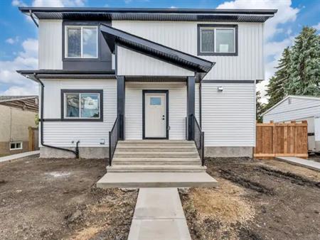 ***$1000 Move In Bonus-Brand New 3-Bed, 2.5 Bath House Near NAIT & Kingsway Mall | 11630 122 Street Northwest, Edmonton