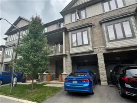 142 - 77 DIANA AVENUE | 142 - 77 DIANA AVENUE, Brant