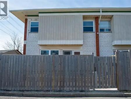 2251 MOUNTAINSIDE Drive Unit# 1 | 2251 MOUNTAINSIDE Drive Unit# 1, Burlington